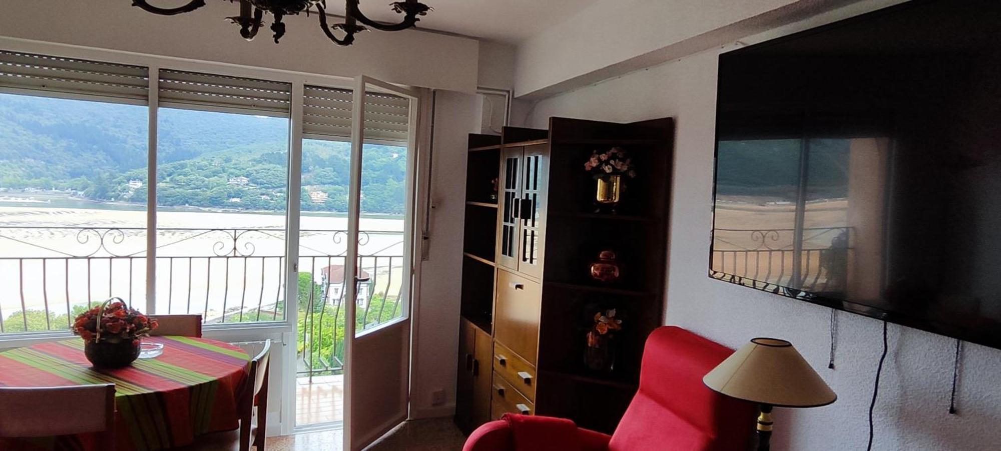 Axpe de BusturiaMirador De Urdaibai IIアパートメント エクステリア 写真
